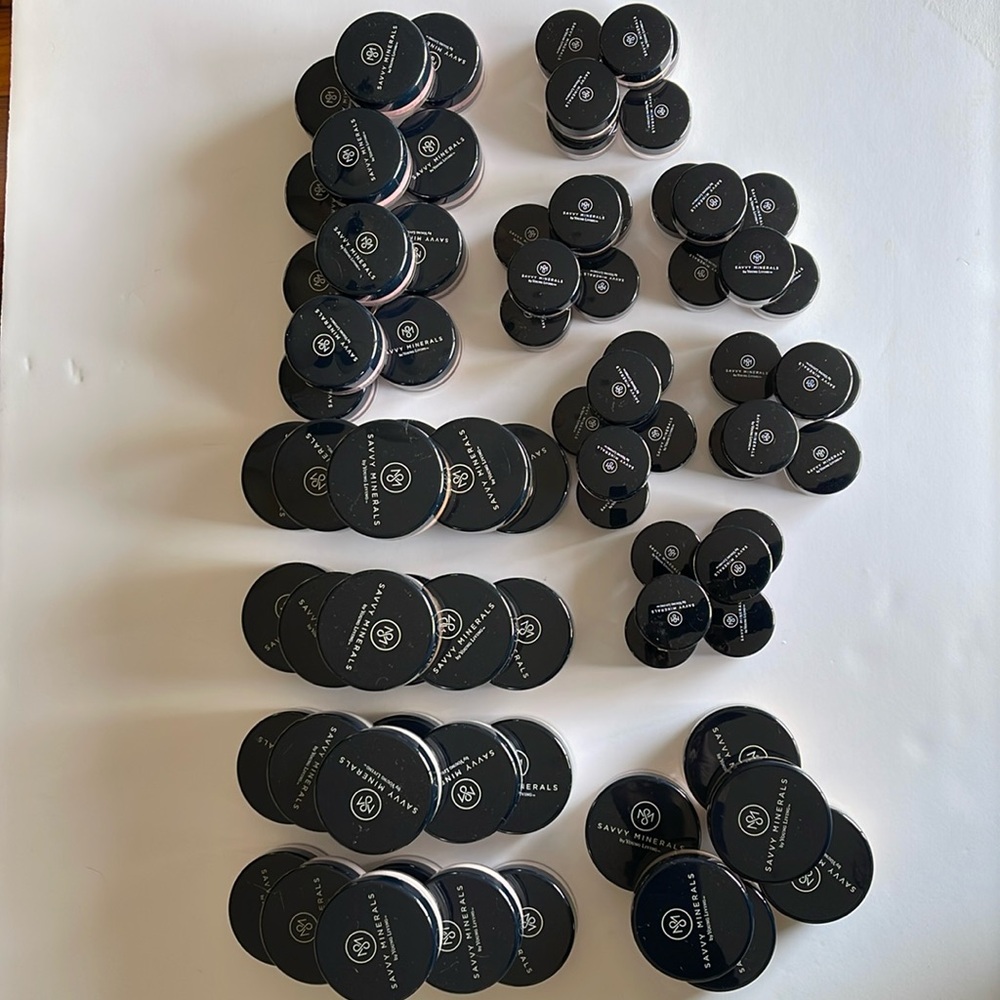 Savvy Minerals Natural Makeup Huge Lot (details below)